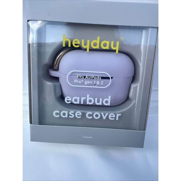 Apple AirPods Pro‎ (1 & 2 Generation) Silicone Case Clip - heyday™ - soft purple - Picture 6 of 6